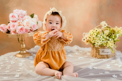 新疆宝宝多大可以吃水果 新疆宝宝多大可以吃水果